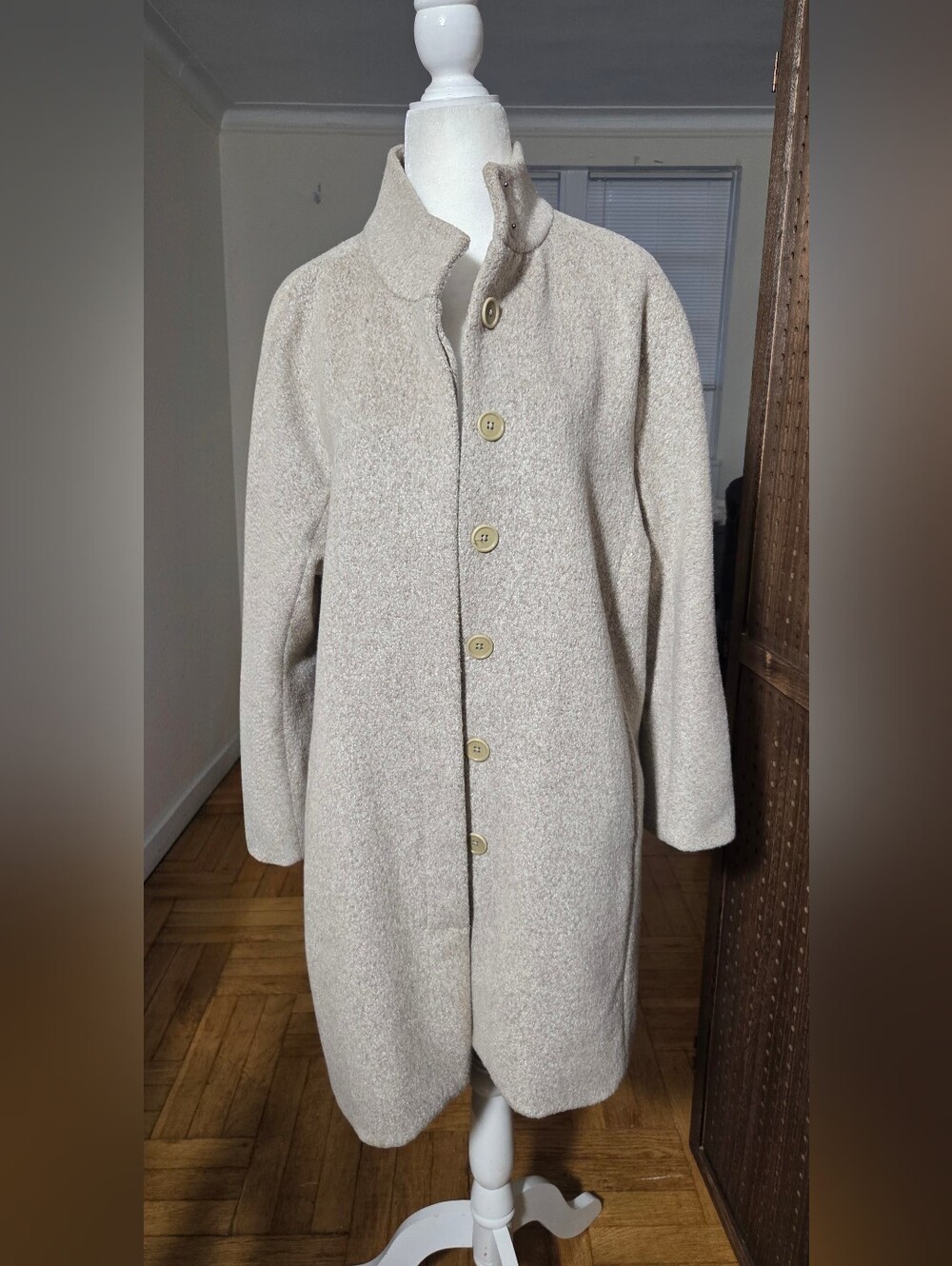 Ecru wool coat